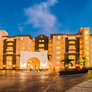 Del Arco Residences Отель